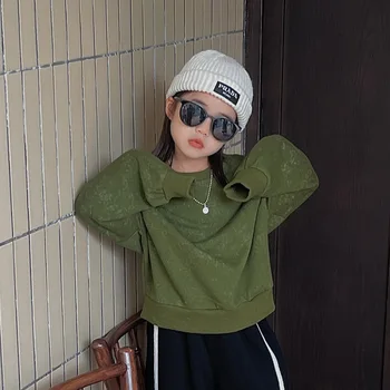Детская одежда из бутика, толстовка для мальчиков, Осенняя новинка 2023 года, универсальная мода для девочек, однотонный Зеленый с круглым вырезом, Корейский мягкий хлопок