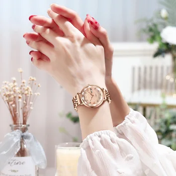 Модные кварцевые женские часы с бриллиантами Аналоговые часы со светящимся браслетом Наручные часы для работы и офиса